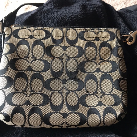 🖤Coach branded cross body purse 🖤 - Picture 2 of 4